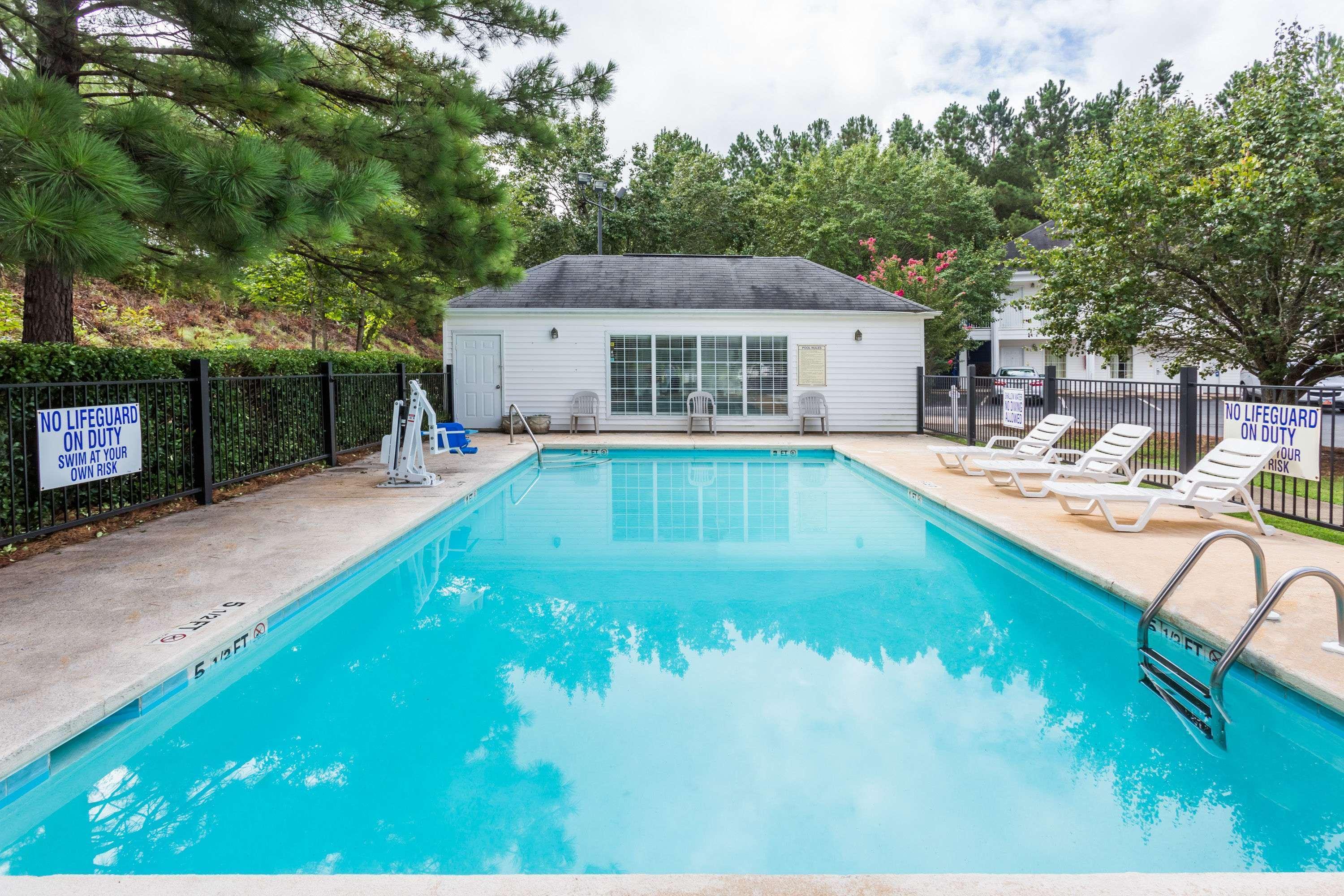 Baymont By Wyndham Greenwood Bagian luar foto